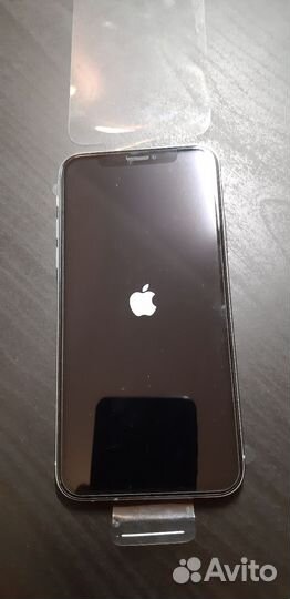 iPhone Xs, 64 ГБ