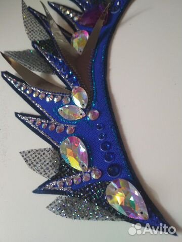 Украшение для волос (на пучок гимнасток)