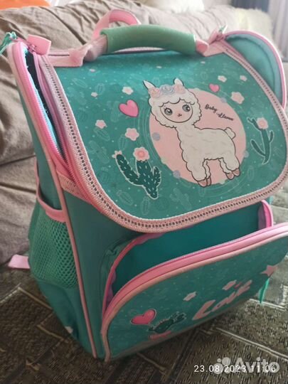 Рюкзак школьный