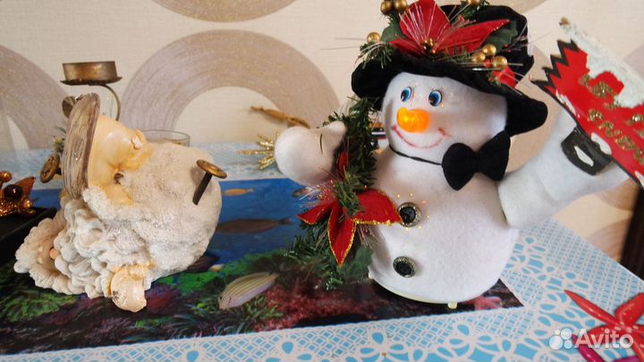 Новогодний снеговик светящийся и подсвечник