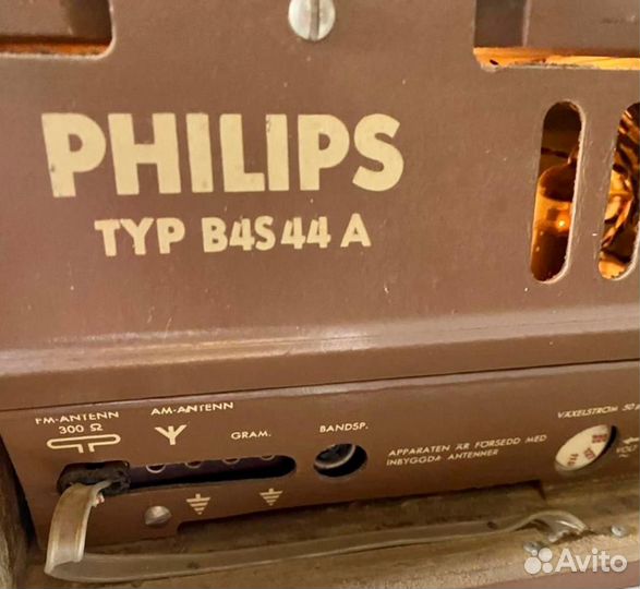 Ламповый радиоприемник Philips typ B4544A