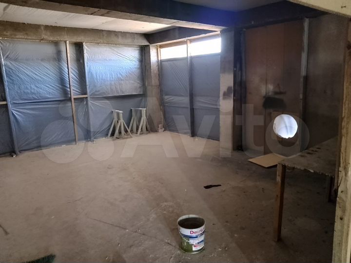 Склад, 300 м²