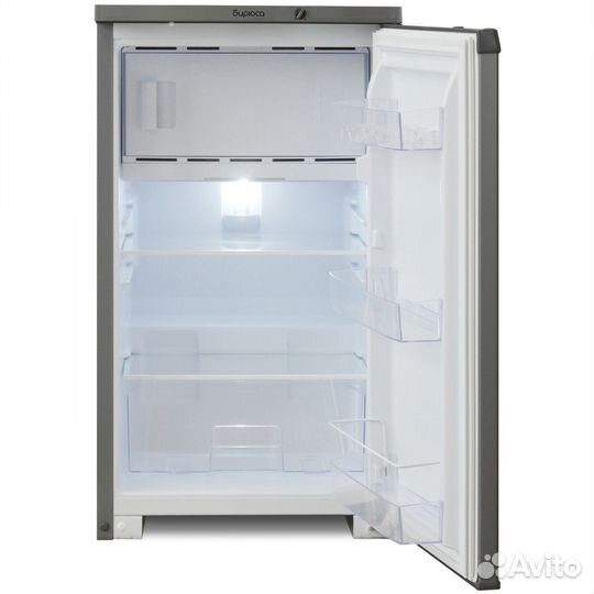 Компактный холодильник Бирюса 108м