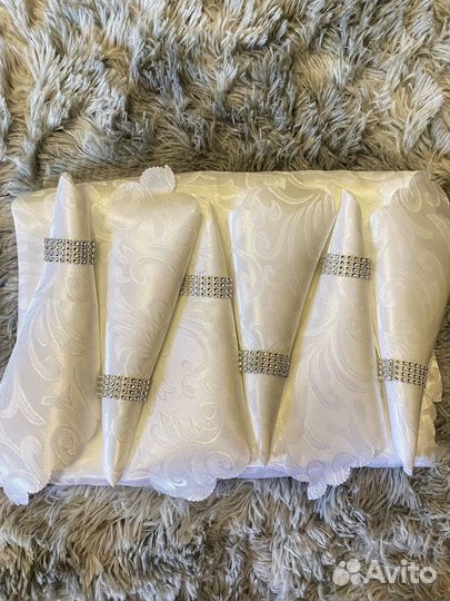 Скатерть и салфетки набор новый