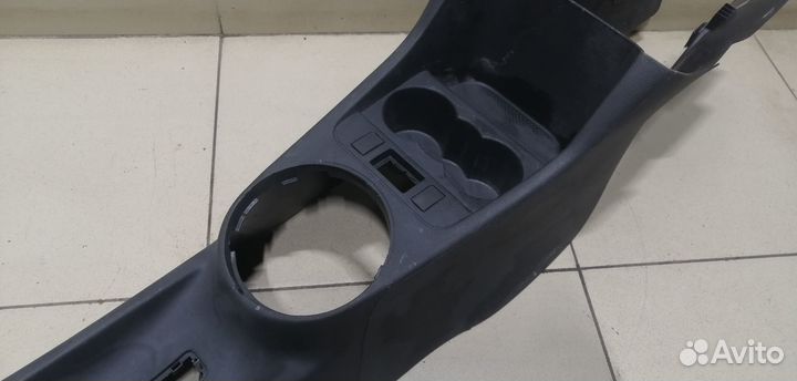 Консоль Fabia 2007-2015