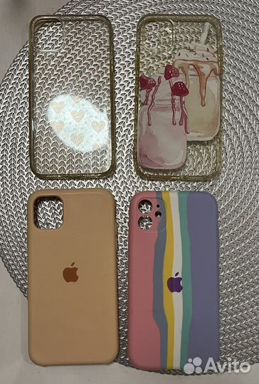 Чехлы на iPhone 11