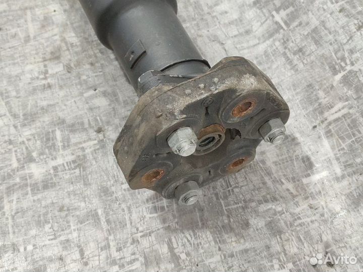 Карданный вал Bmw 5 E60 N52B25AF 2006