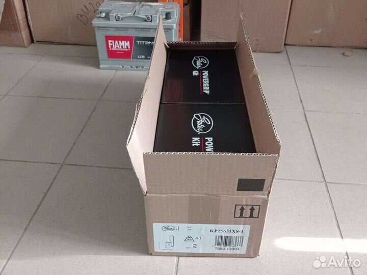 Комплект грм Vesta Kalina Granta 16кл с помпой