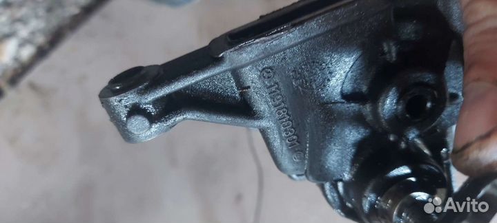 Насос масляный на Mercedes m119