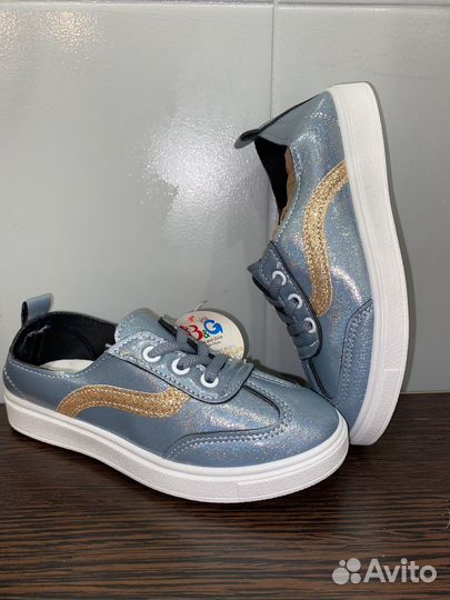 34р.Новые мягкие кеды