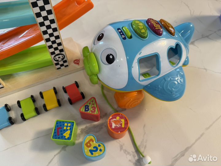 Развивающие игрушки пакетом б/у