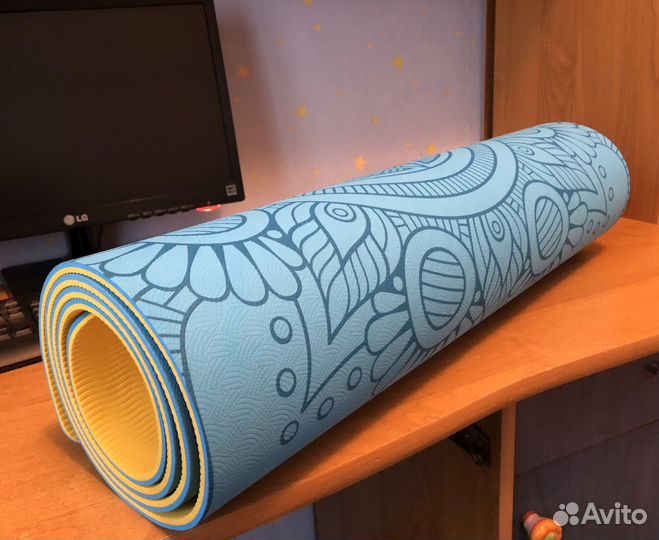 Коврик для йоги и фитнеса