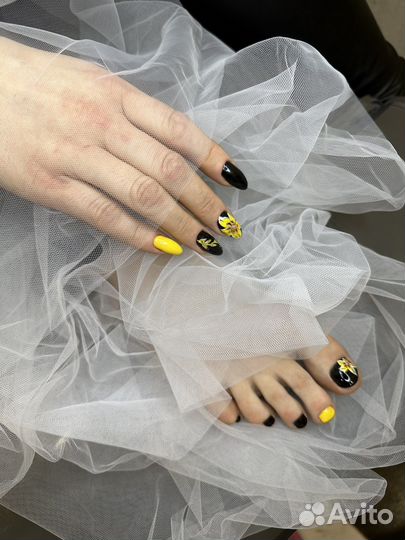 Маникюр,педикюр