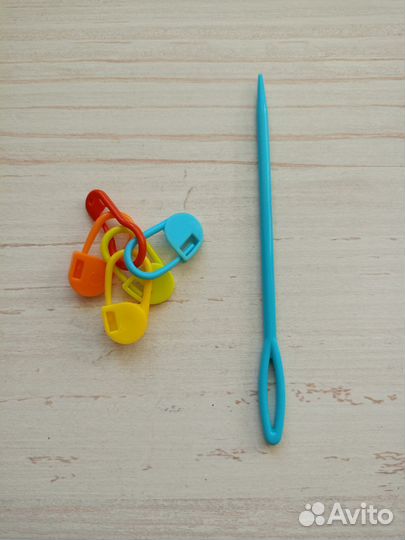 Круговые спицы. Игла. Маркеры для вязания