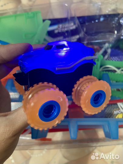 Игрушечный трек trix trux/монстер траки