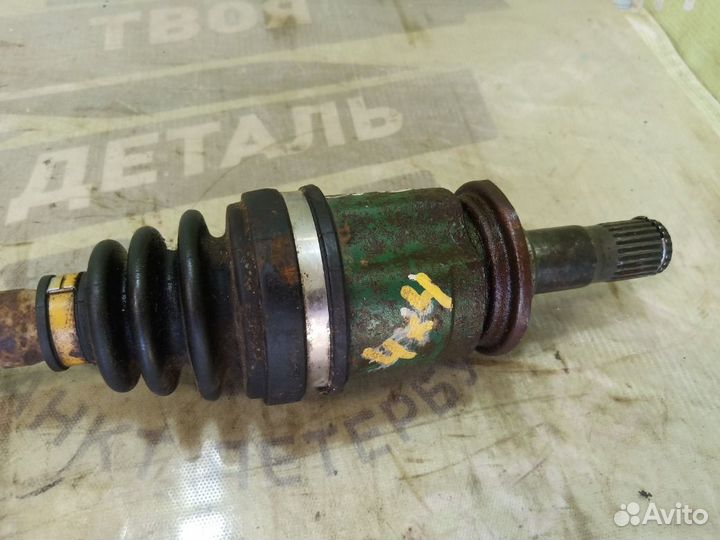 Ось привод шрус задний Mitsubishi Asx 2.0