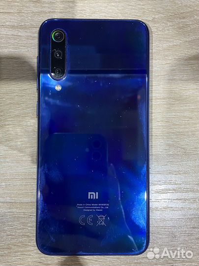 Xiaomi Mi 9 SE, 6/64 ГБ