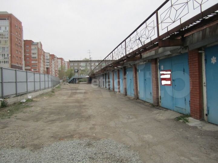 Машиноместо, 18 м²