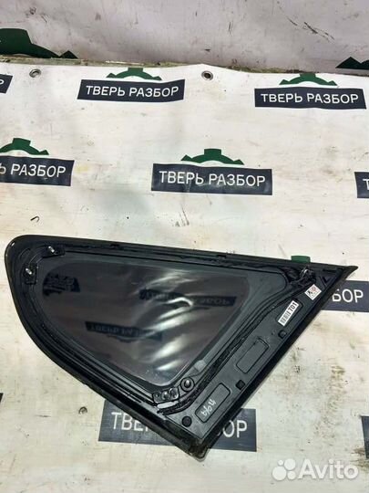 Форточка кузова задняя левая Hyundai Santa Fe DM