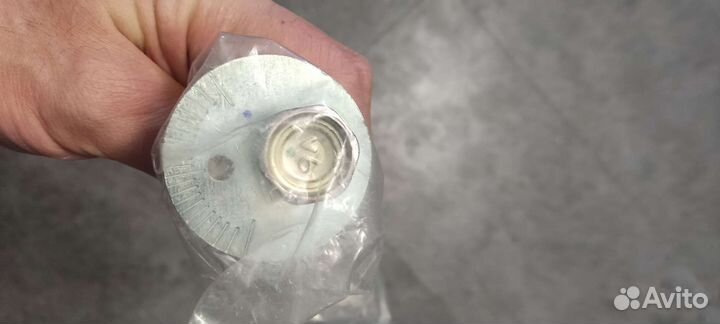 Болты крепления