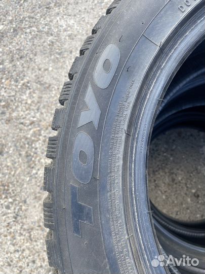 Toyo Observe G3-Ice 215/55 R17