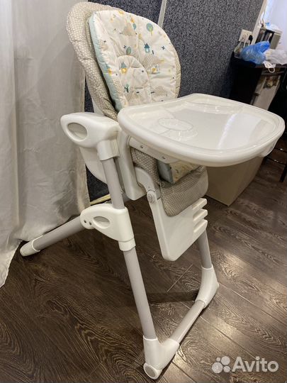 Детский стульчик для кормления Joie