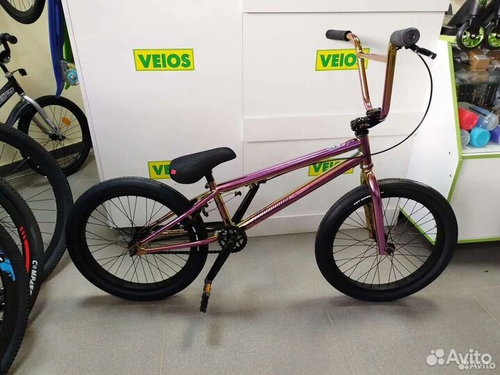 Трюковой велосипед BMX