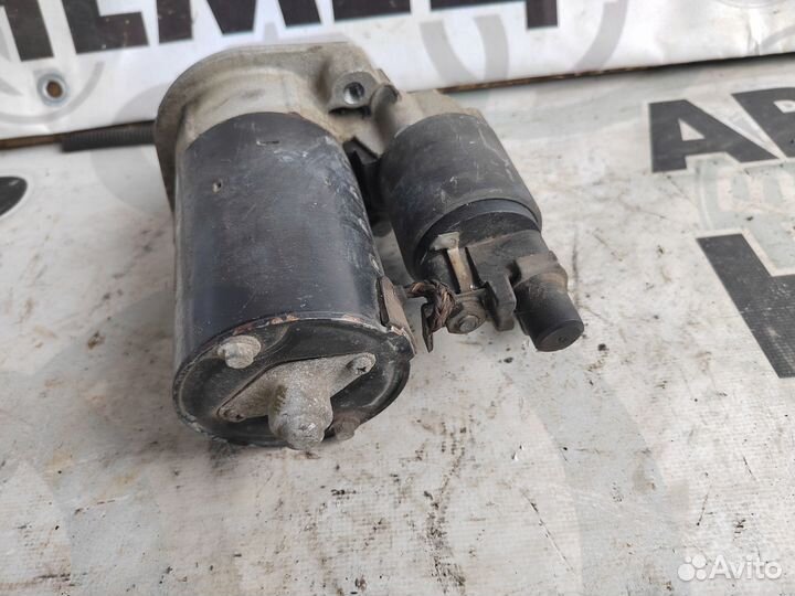 Стартер Mercedes W208