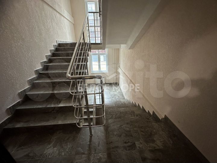 2-к. квартира, 55,8 м², 2/5 эт.