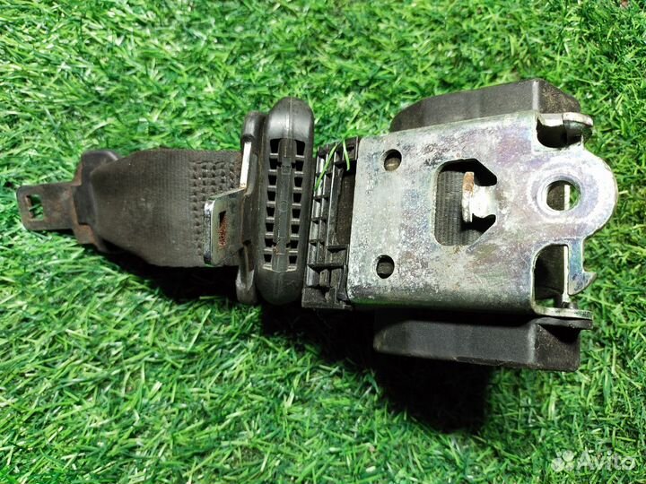 Ремень безопасности Renault Sandero I