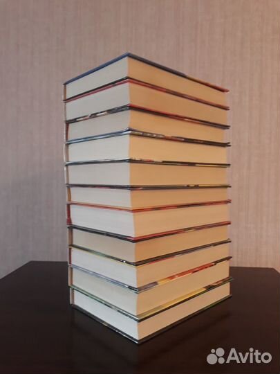 Книги 11 шт Фантастика - Не открывались