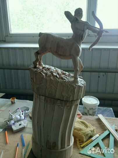 Резчик по дереву,ручная резьба по дереву