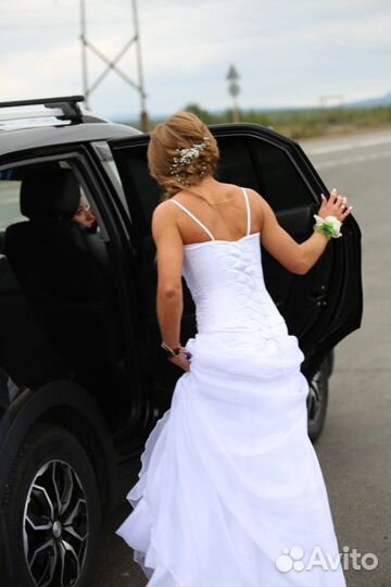 Платье свадебное