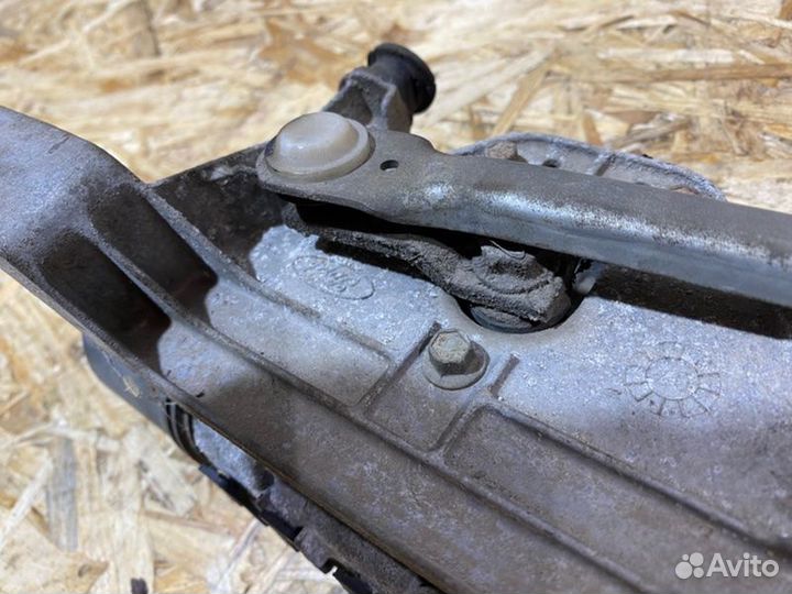 Трапеция дворников Ford Focus универсал 1.8 2006