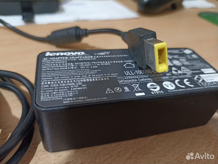 Зарядное устройство для ноутбука Lenovo Оригинал