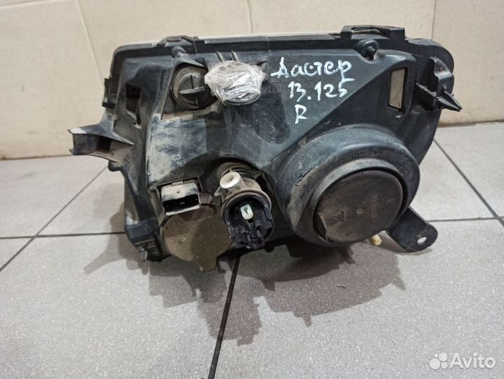 Фара правая. Рено дастер до рестайлинг