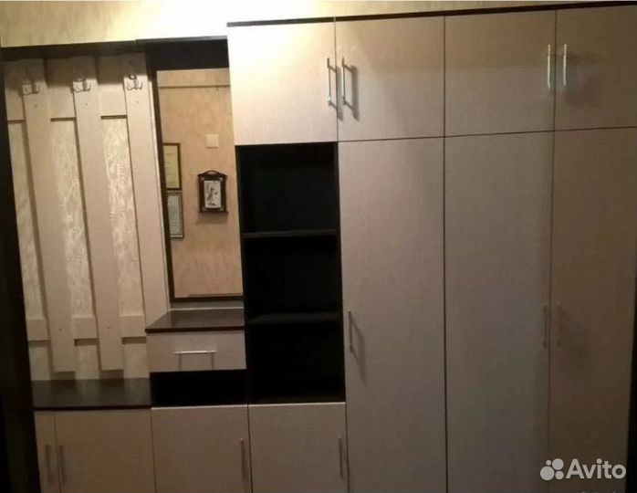 Прихожая пл-25