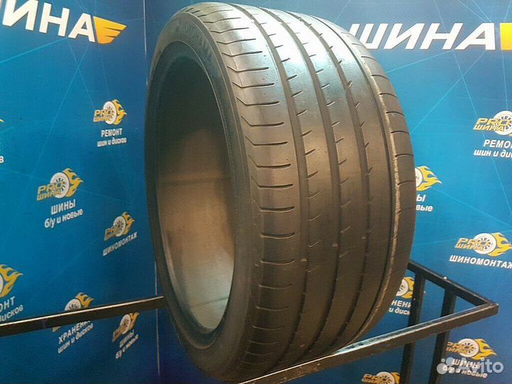 Yokohama Advan Sport V105 295/35 R21