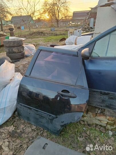 Двери ford focus 1