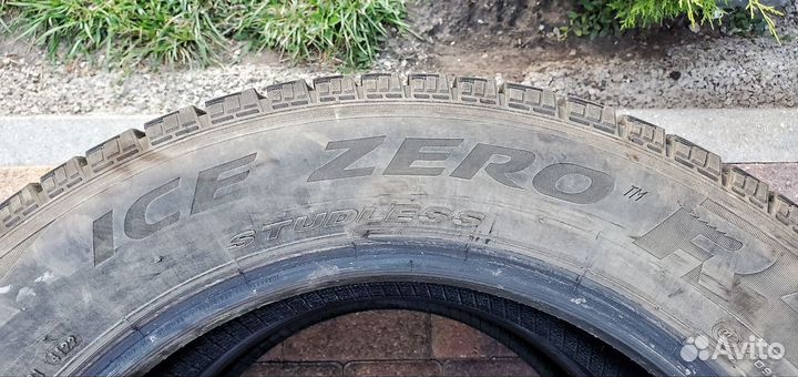 Pirelli Ice Zero 225/60 R18 104T