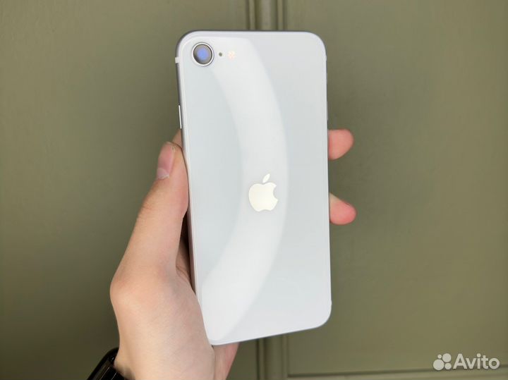 iPhone se 2020 128gb Белый