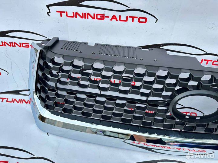 Решетка радиатора Toyota Tundra S0870