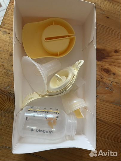 Молокоотсос ручной medela