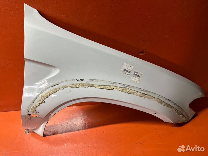 Крыло переднее правое Bmw X5 E53 M54B30 2005