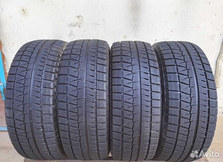 Bridgestone Blizzak Revo GZ 205/55 R16 97T