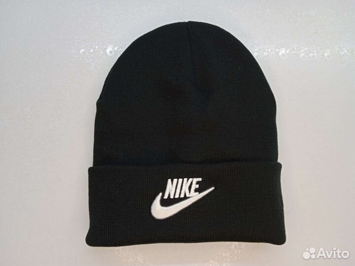 Шапка Найк на флисе
