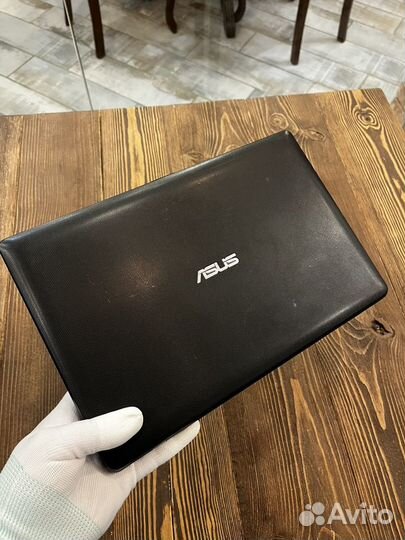 Asus сенсорный нетбук на Core i3-4010u, SSD