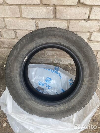 Continental IceContact 2 SUV 16.00/65 R17 106T