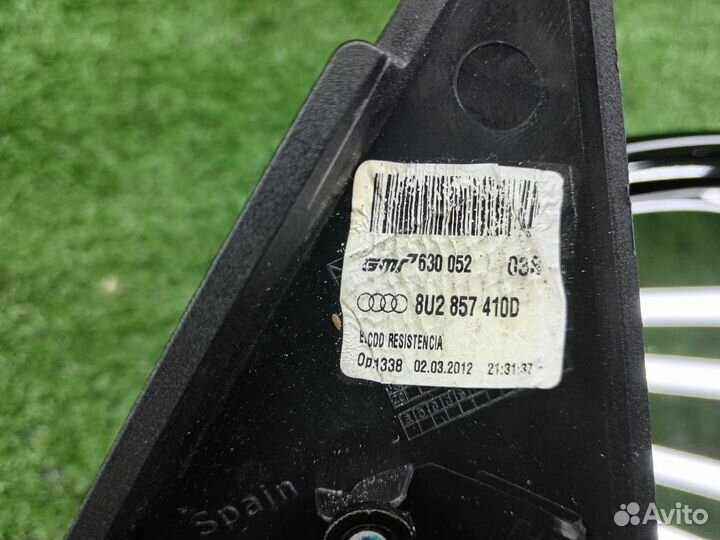 Зеркало правое Audi Q3 8U