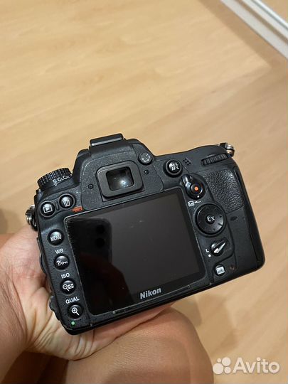 Зеркальный фотоаппарат nikon d7000
